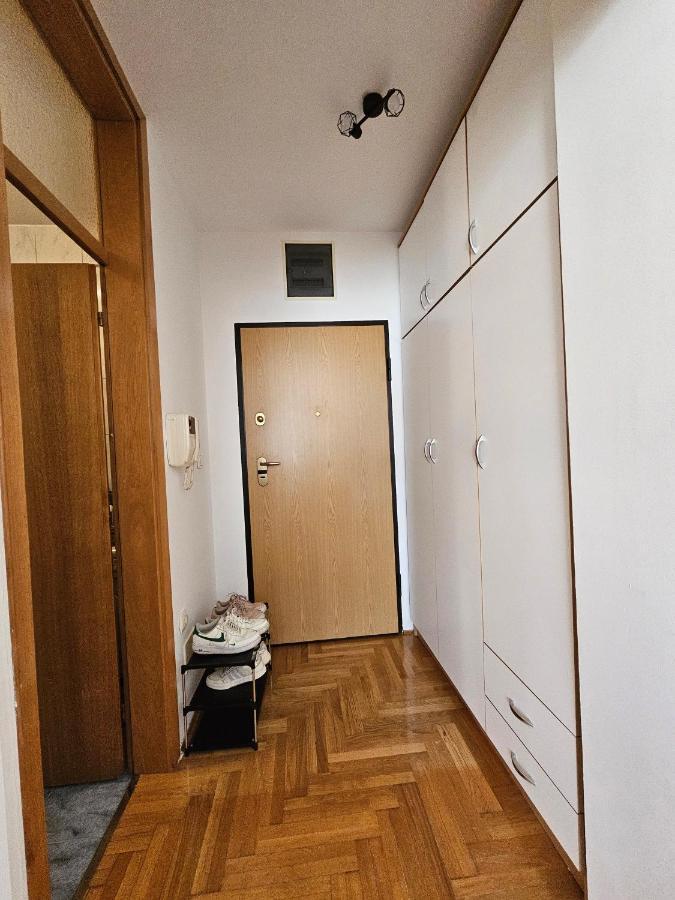 Apartman Lollita Μπάνια Λούκα Εξωτερικό φωτογραφία