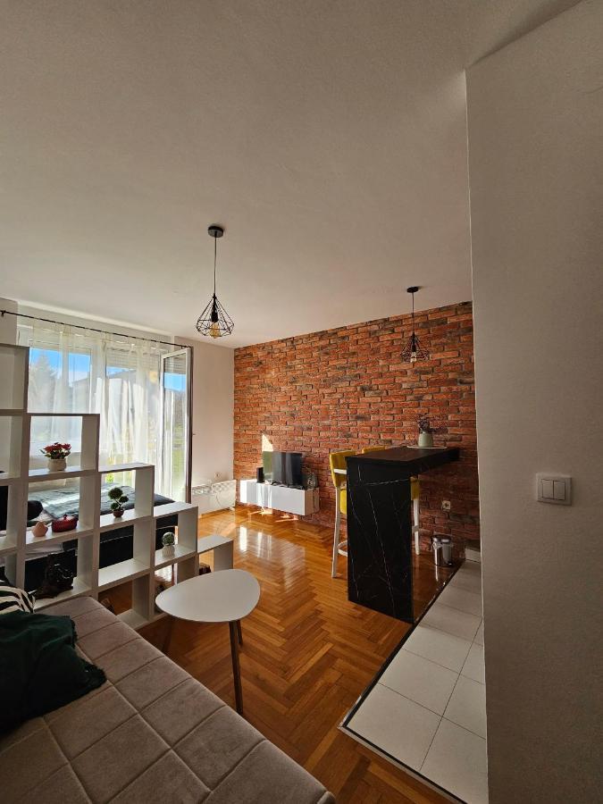 Apartman Lollita Μπάνια Λούκα Εξωτερικό φωτογραφία